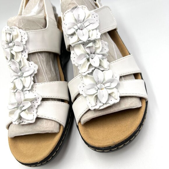 Clarks Womens Size 8.5 Merliah Sheryl White Leather Floral Wedge Sandals Shoes - Picture 5 of 14